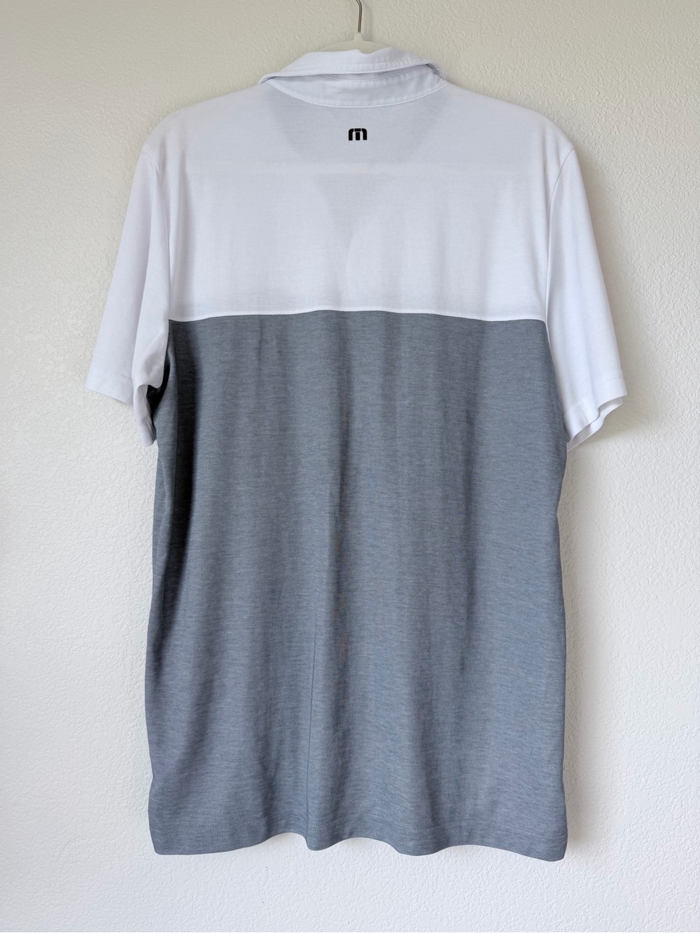 TravisMathew Pima Cotton Polo Shirt Gray White Colorblock Golf Size L - Picture 2 of 10